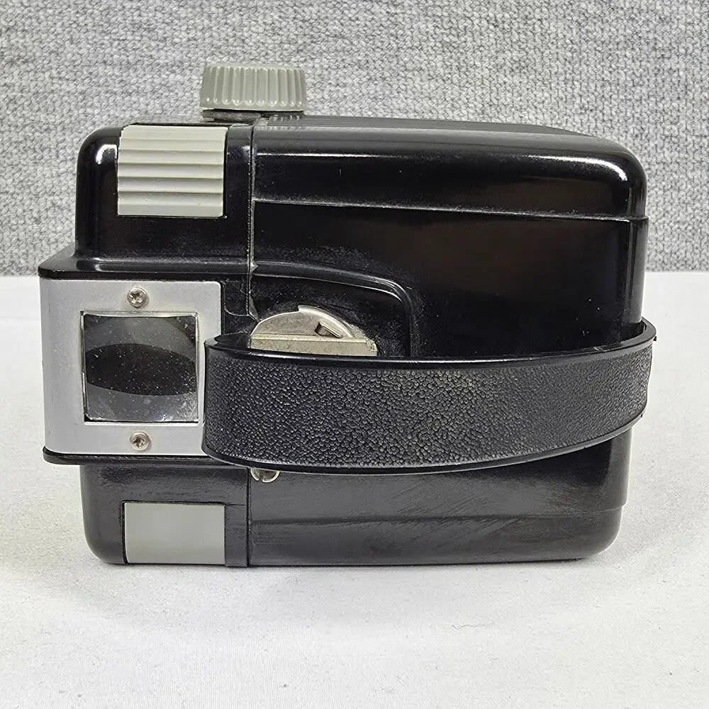 KODAK BROWNIE HAWKEYE CAMERA – FLASH MODEL – 50's VINTAGE BOX CAMERA, COLLECTORS